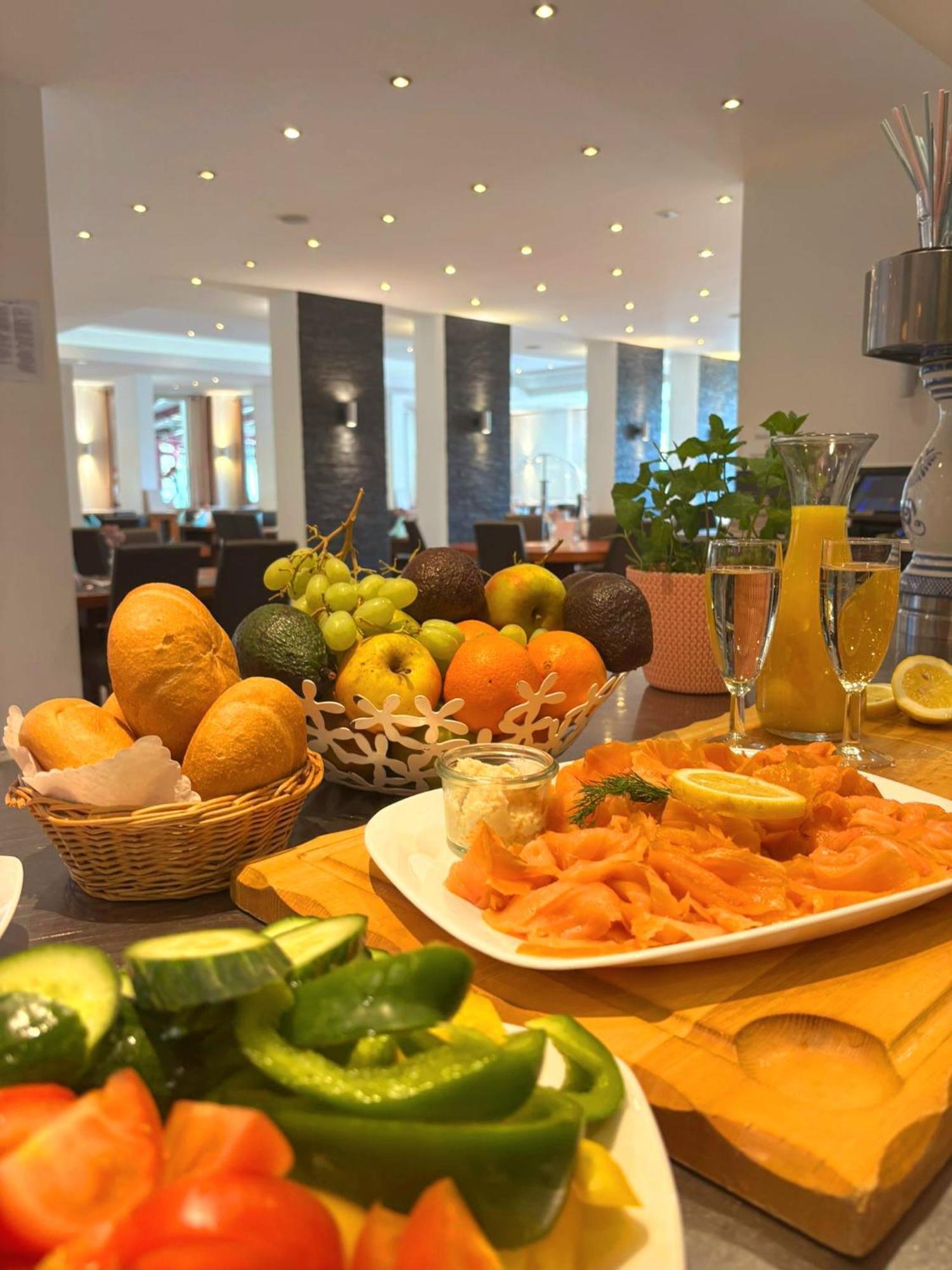 Hotel Krone 코니그스브륀 외부 사진